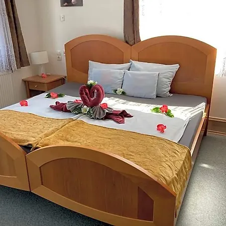 Szelim Motel Tatabánya